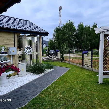 Lägenhet Diament, Comfortable Near The Sea & In Dziwnówek