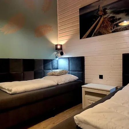 Apartament Diament, Comfortable Near The Sea & In *