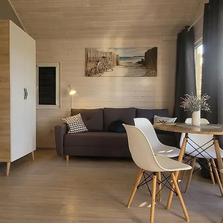 Diament, Comfortable Near The Sea & In Lägenhet *